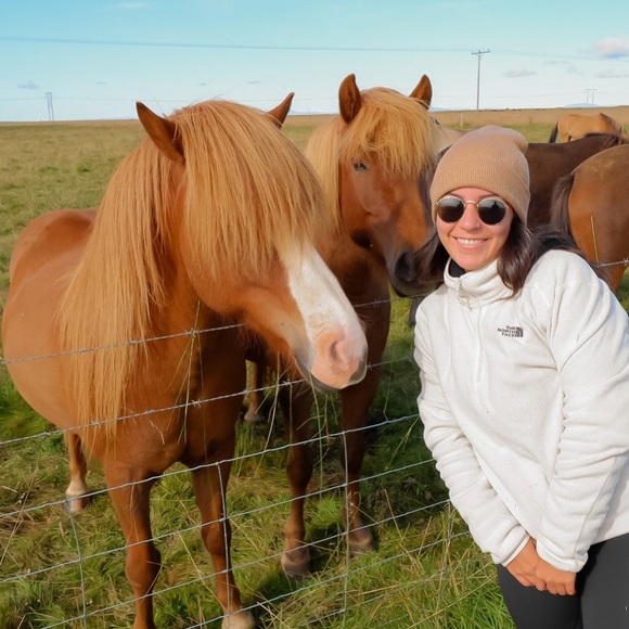 Meet your Posher, Brittany - Picture 7 of 7